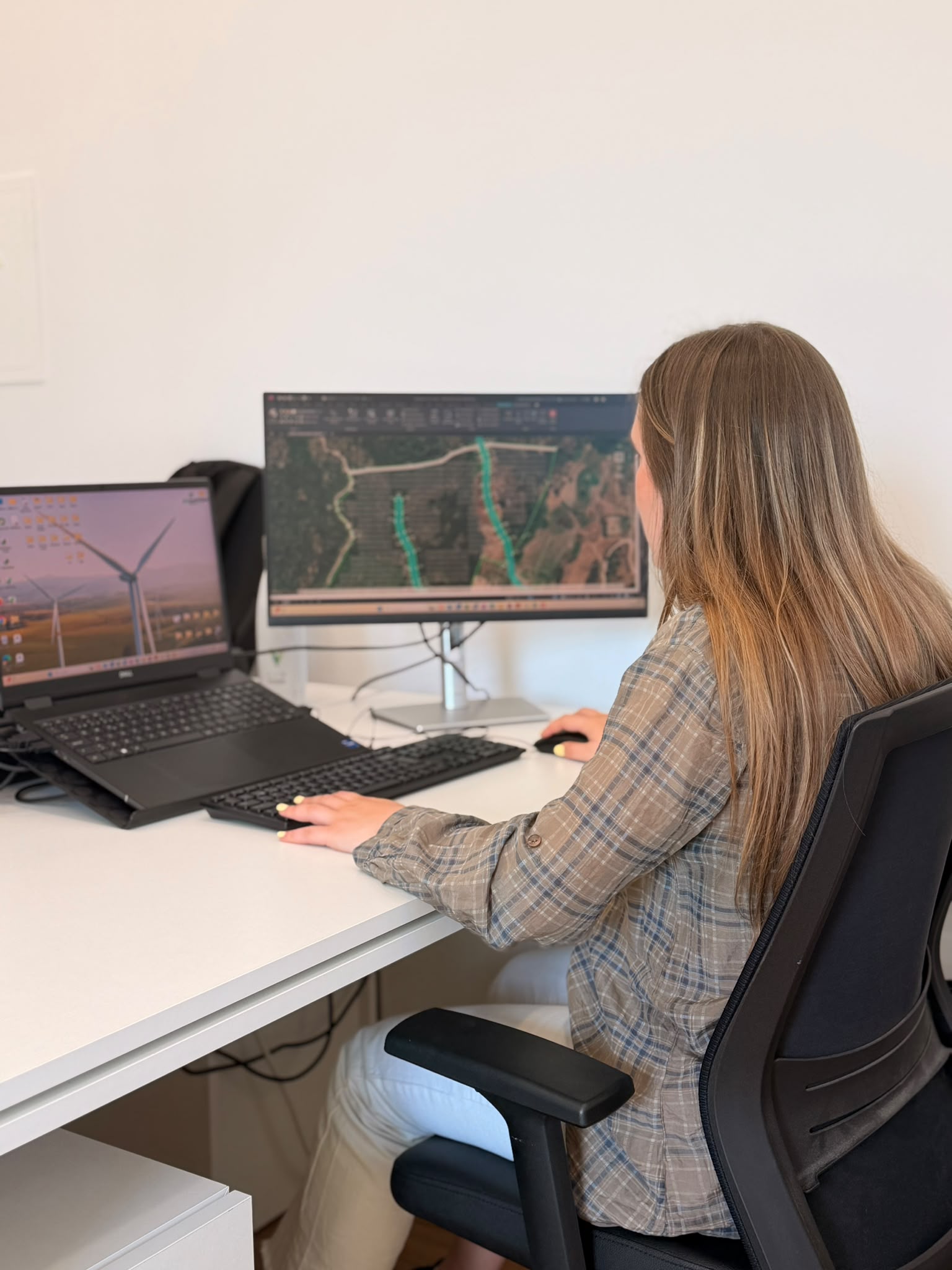 Engenharia Digital no Desenvolvimento Solar: Como a Automação Está a Transformar o Design de Projetos